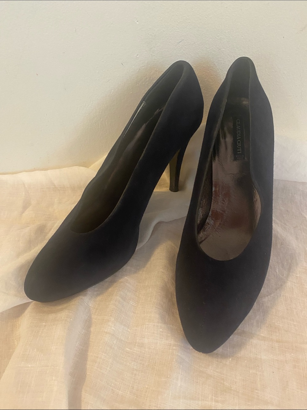 Vintage Y2K Claudia Ciuti dark navy suede platform Women's High Heel Pumps